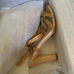 Perfect Sandals! Heels Size 39